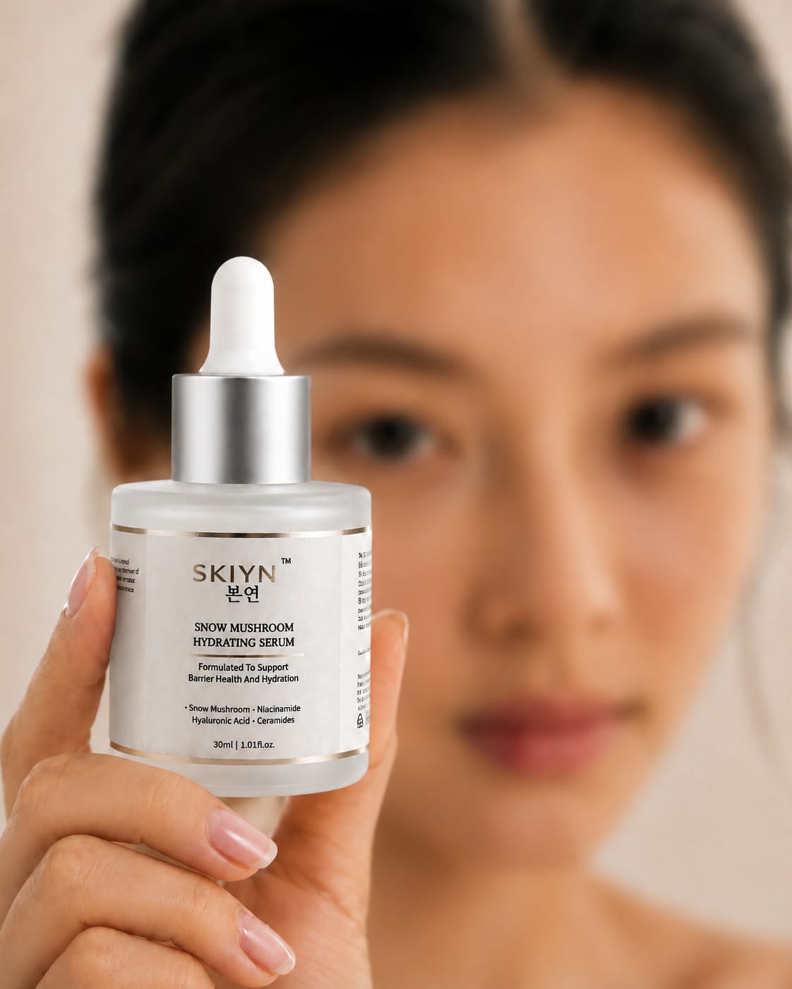 SKIYN Snow Mushroom Hydrating Serum with Ceramides